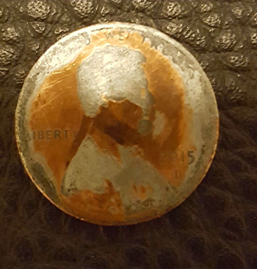 Need-Help-With-This-2015-Lincoln-Cent-Possible-Lamination-Error-Or?